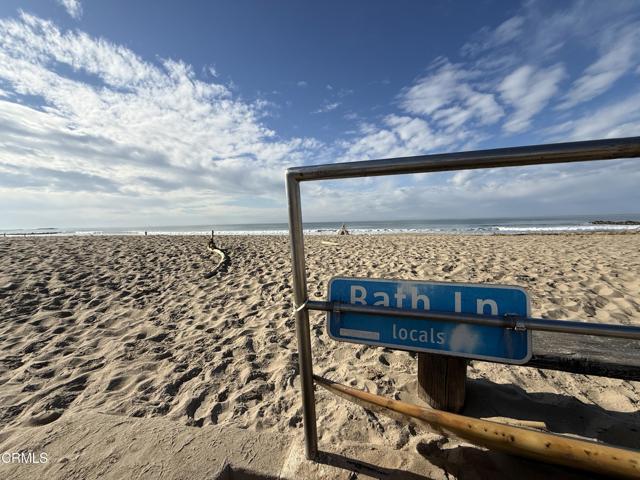 Building Photo - 1033 Bath Ln