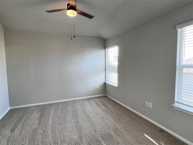 Building Photo - 10604 Tildon Ave