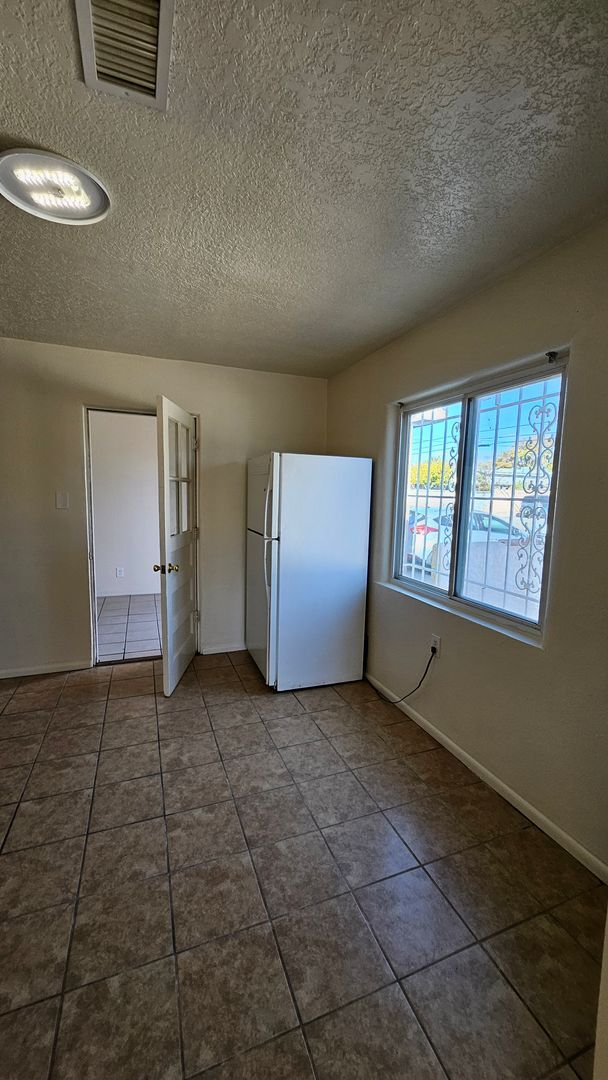 Building Photo - 5321 Marble Pl NE