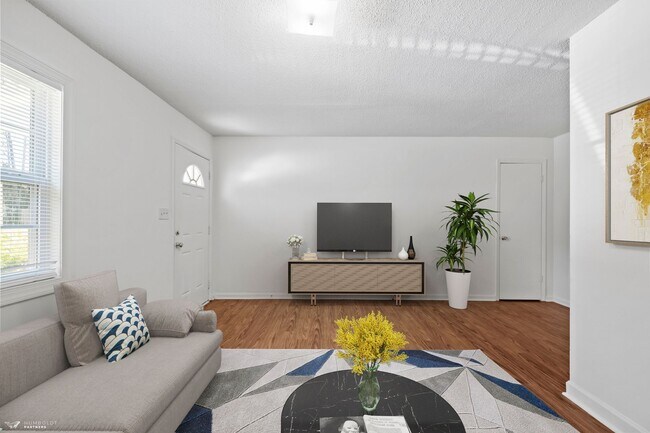 Building Photo - Townhomes at Humboldt Village