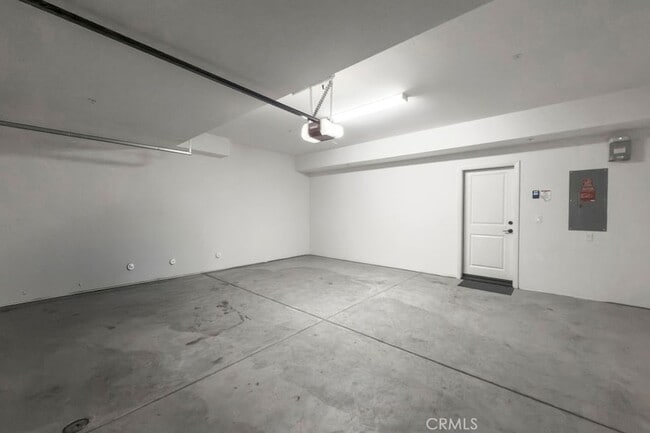 Building Photo - 12162 Starling Ln
