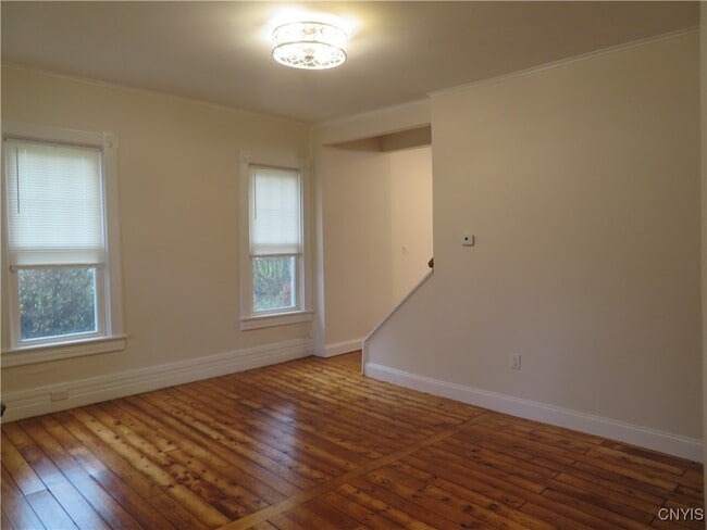 Building Photo - 46 Pearl St