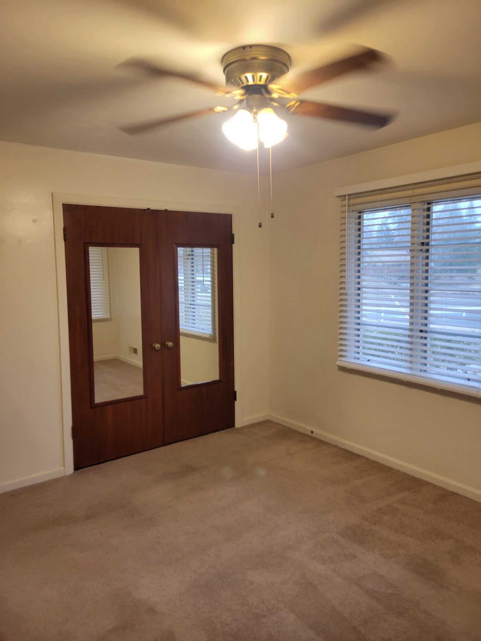 Building Photo - 2123 Eileen Rd