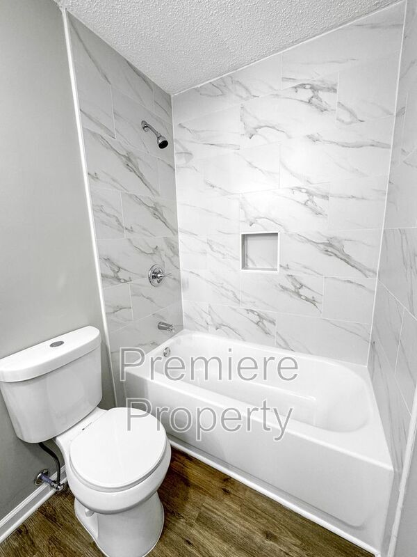 Building Photo - 1721 S Ellison Way