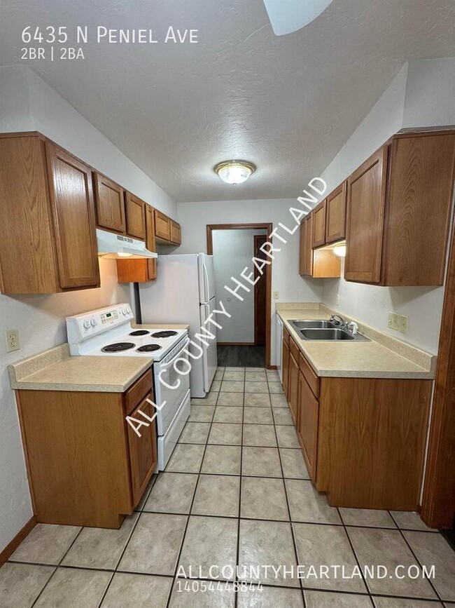 Building Photo - 2 bed 2 bath in North OKC!