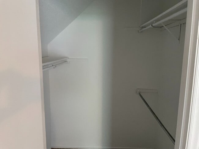 Building Photo - Close to Lexington Medical Center, University of South Carolina, I-26 and I-20