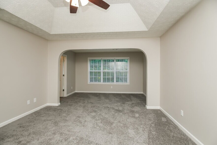Building Photo - 369 Kades Cove Dr
