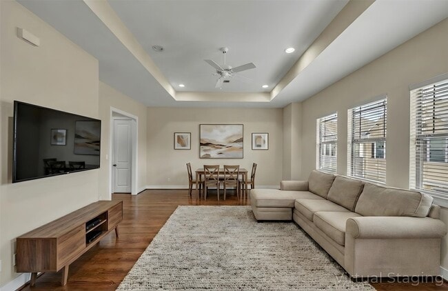 Building Photo - 1715 W 24th St