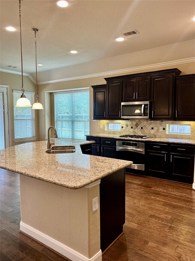 Building Photo - 27239 Aspen Falls Ln