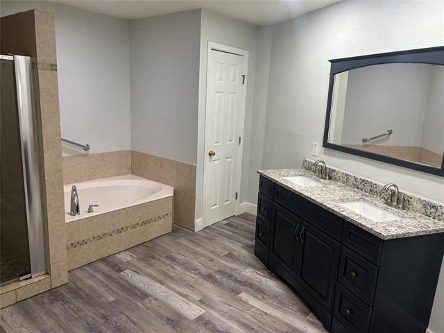 Building Photo - 300 Whisenant Dr