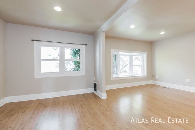 Building Photo - 1231 Lafayette St