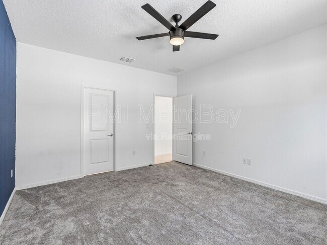 Building Photo - 2870 Dolores Home Ave