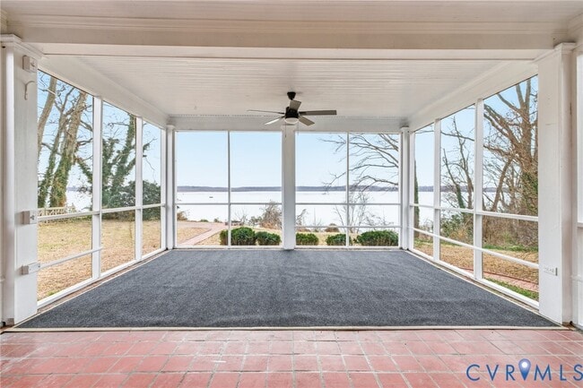 Building Photo - 717 Francis St