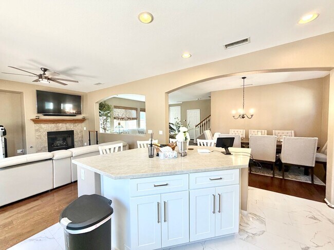 Building Photo - Spacious 4 Bedroom Canyon Hills Retreat with Private Balcony