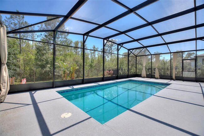 Building Photo - 17244 Goldcrest Loop