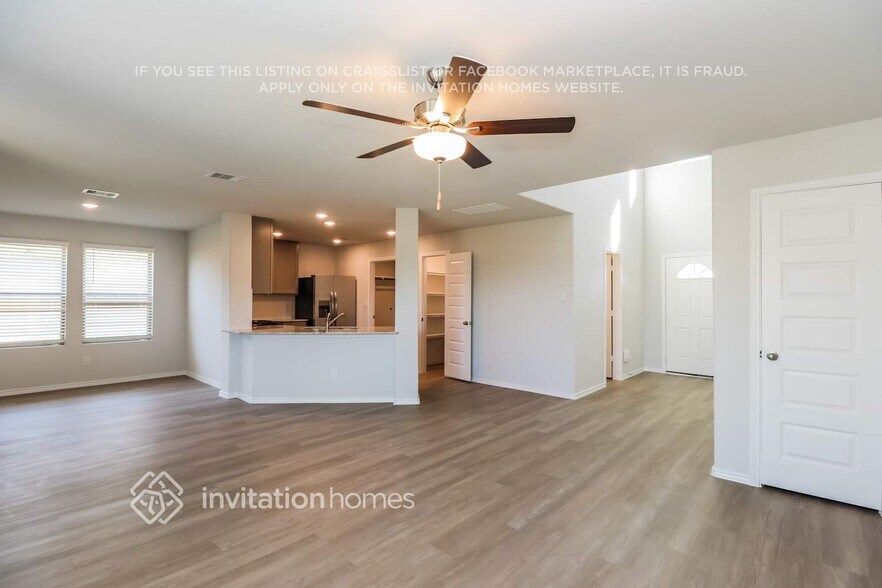 Building Photo - 11015 Inflow Dr