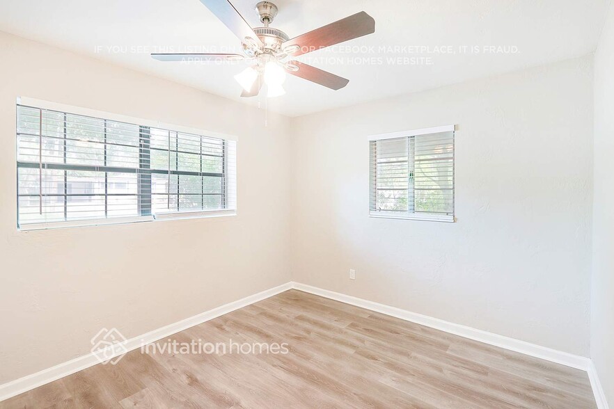 Building Photo - 4515 S Hale Ave