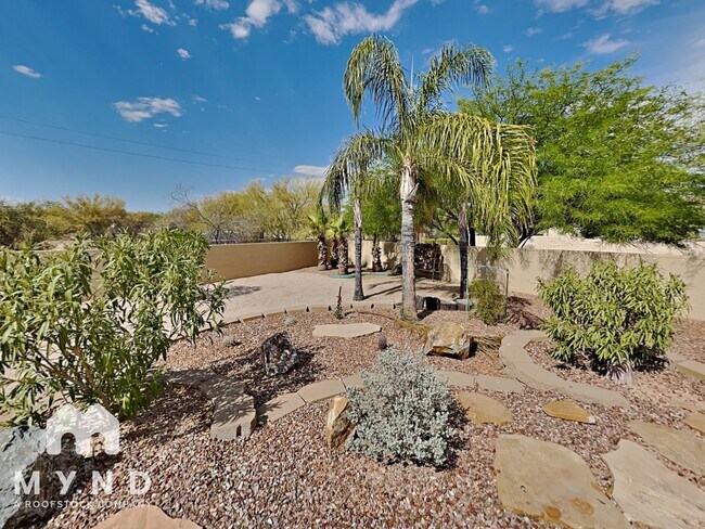 Building Photo - 11962 N Grape Ivy Pl