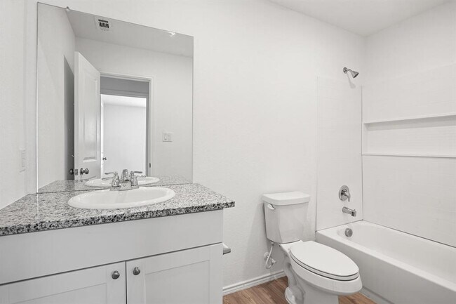 Building Photo - 1028 Genade Trl