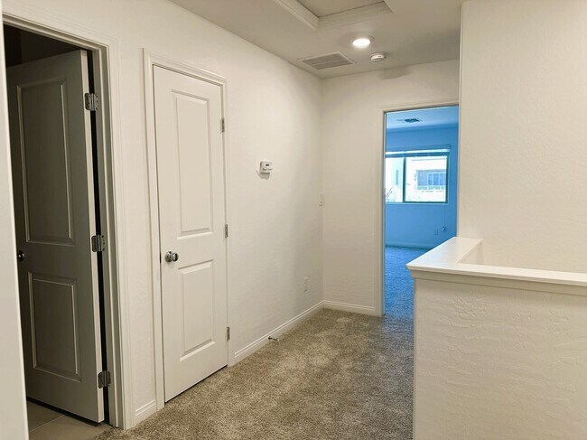 Building Photo - 11532 Alpine Cove Ave