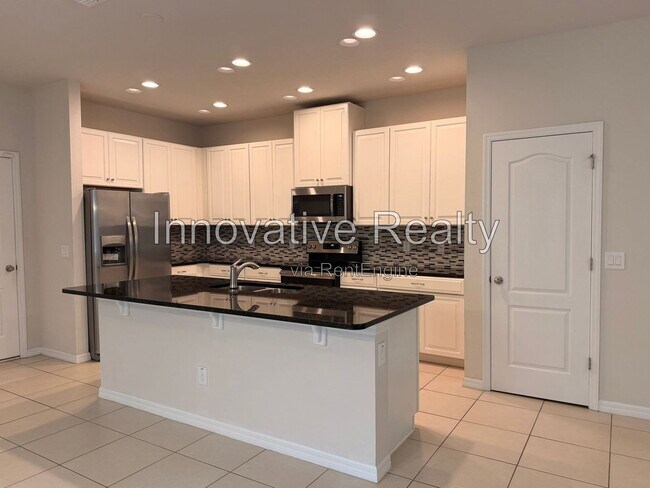 Building Photo - 67 Delacorte Wy