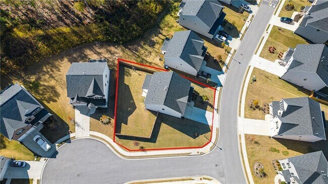 Building Photo - 1127 Trident Maple Chase