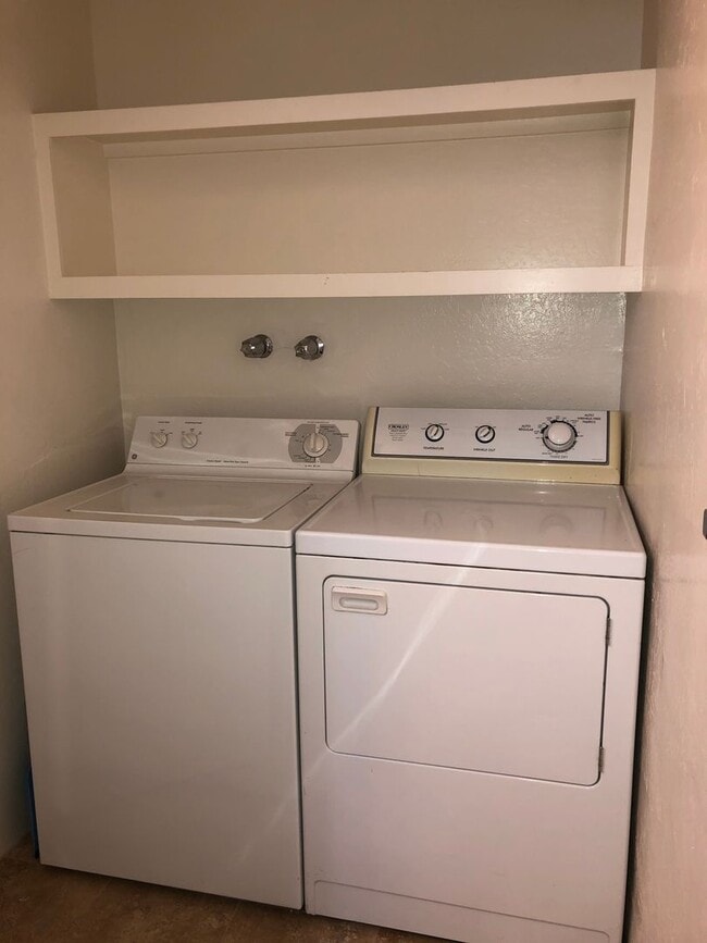 Building Photo - PM16-00277S: Joseph