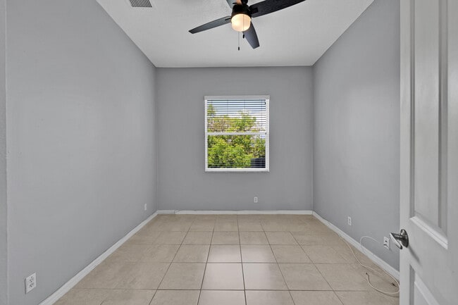 Building Photo - 9357 Osprey Isles Blvd