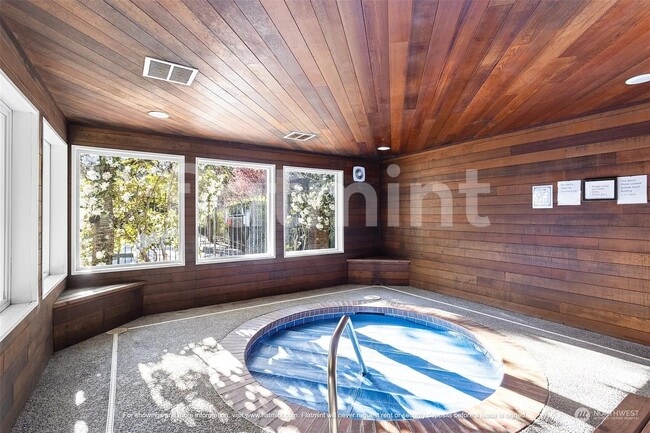 Building Photo - 12636 100th Ln NE