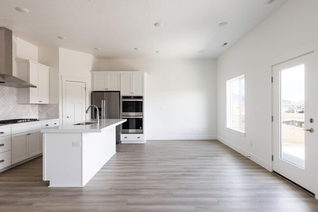 Building Photo - Modern Single-Level Brookside Home in Heber