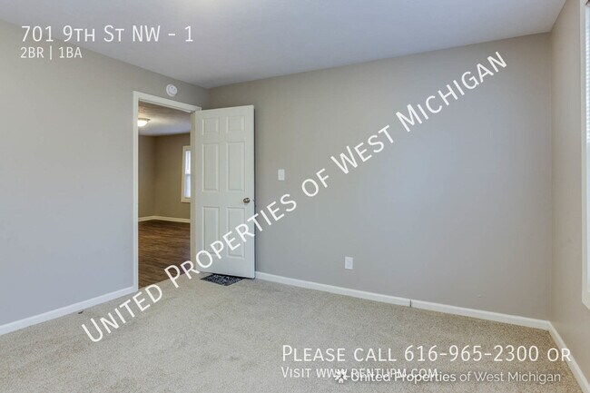 Building Photo - 701 9th St NW