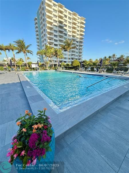 Building Photo - 1610 N Ocean Blvd
