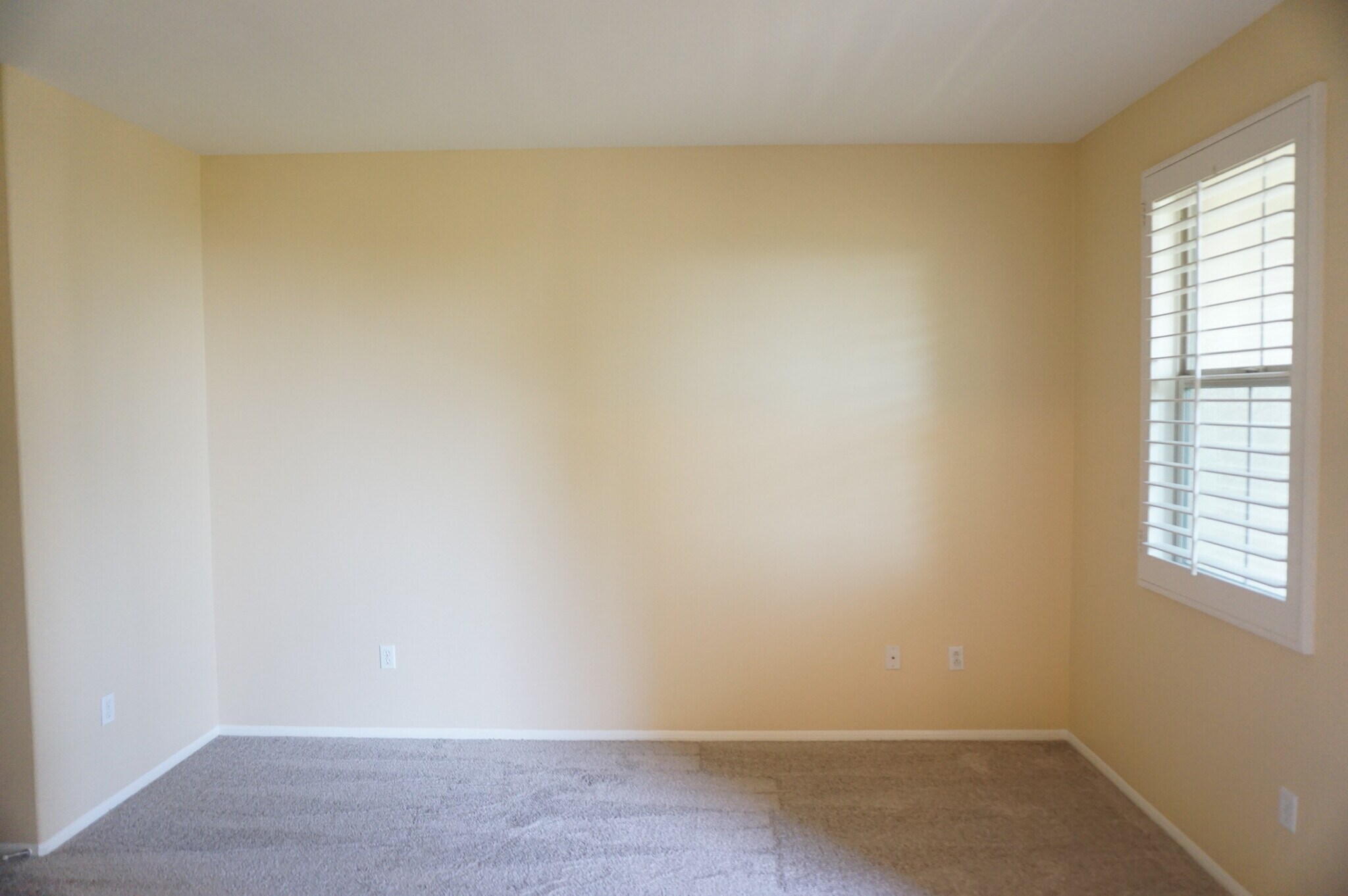 Building Photo - 20406 Paseo Cresta