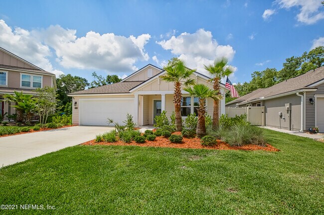 Building Photo - 15599 Chir Pine Dr