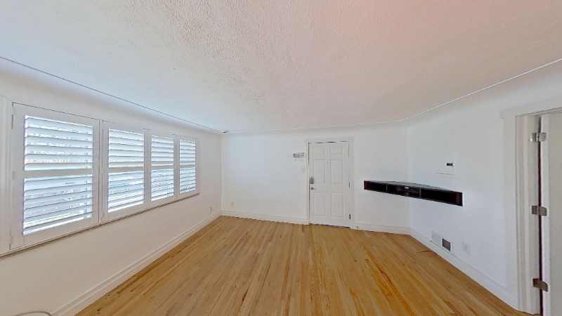 Building Photo - 245 S Pennsylvania St