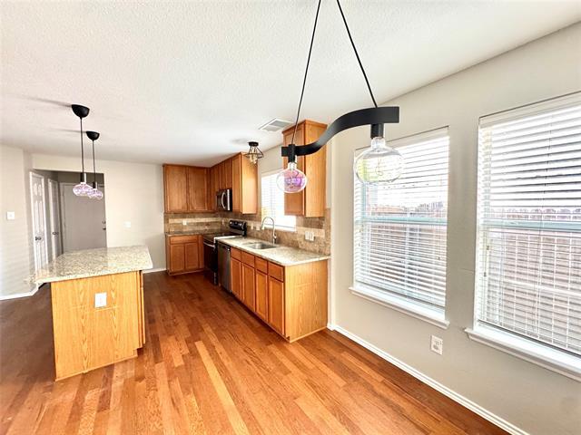 Building Photo - 10141 Placid Dr