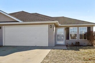 Building Photo - 3 bd 2 bath - Grain Valley