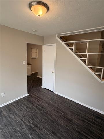 Building Photo - 415 Stonehenge Dr