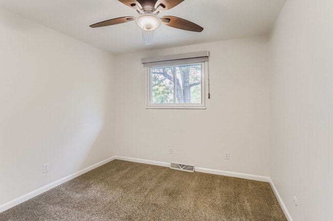 Building Photo - 577 Hilltop St