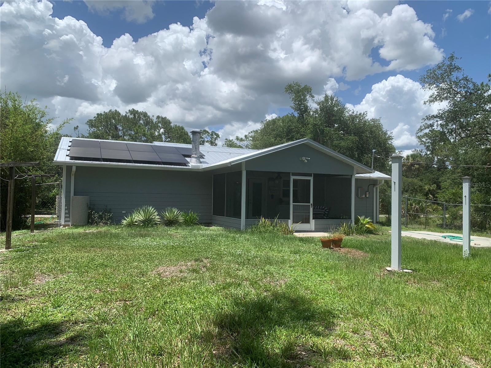 Building Photo - 17497 Clover Ave