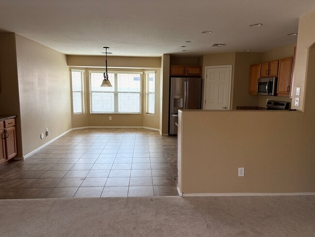 Building Photo - 18338 El Buho Pequeno