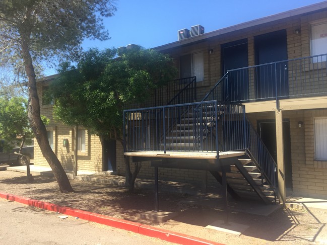 Primary Photo - Mountain Springs Apartments