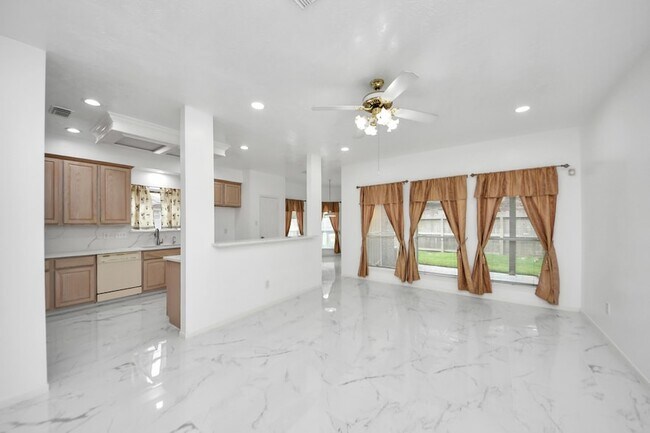 Building Photo - 3138 Waters View Dr