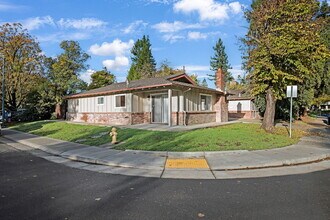 Building Photo - Fall Rental - Comfortable 3-Bedroom Home for Rent in Central Davis