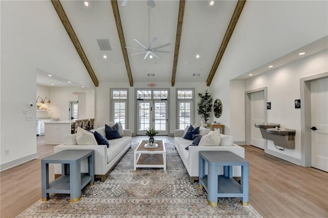 Building Photo - 106 Pinecone Pkwy