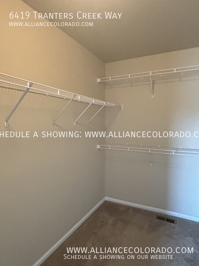 Building Photo - 6419 Tranters Creek Way