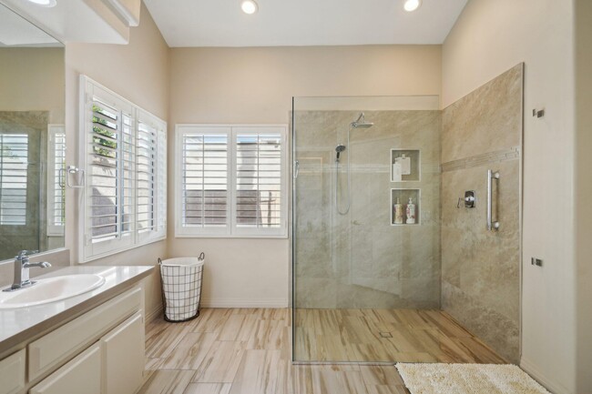 Building Photo - 45450 Desert Fox Dr