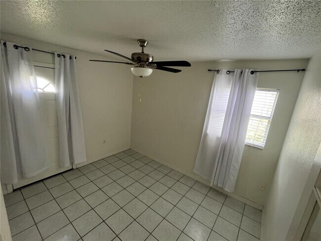 Building Photo - 1073 Princewood Dr