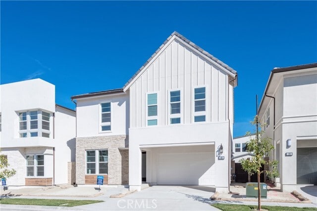 Building Photo - 180 Longden