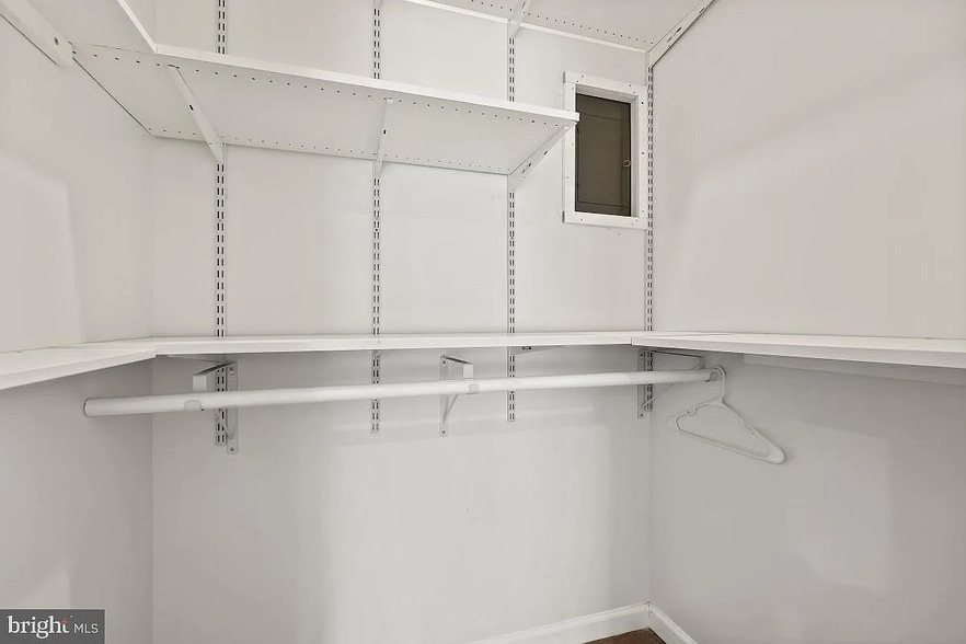 Building Photo - 87 Fisher Ln